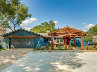 2110 Ridge Ln, Grapevine, TX 76051