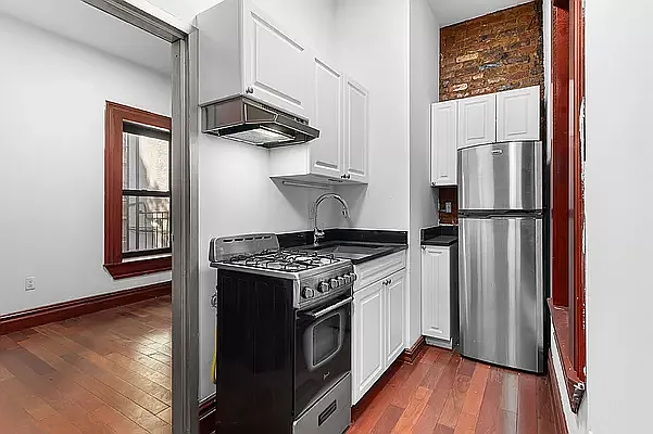 Rented by Compass | media 6