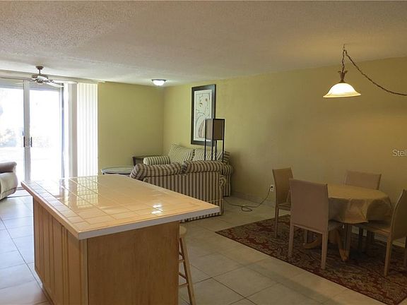 3rd image of 4890 Bay St NE APT 131