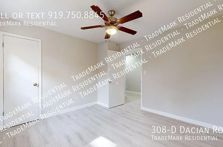 308D Dacian Rd — Photo 32