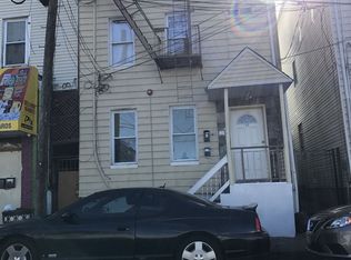 32 Essex St, Paterson, NJ 07501