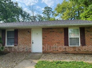 350 Elm St APT D, Wilmington, OH 45177