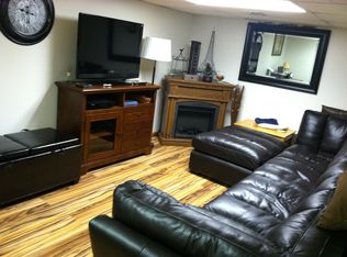145 Williamsburg Ct, Albany, NY 12203