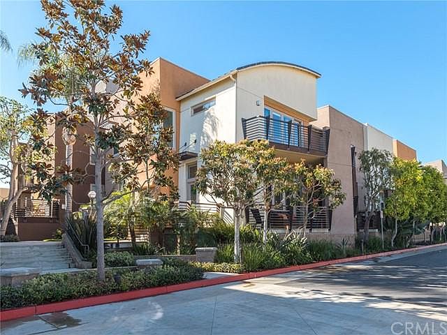 1st image of 5405 W 149th Pl Unit 12