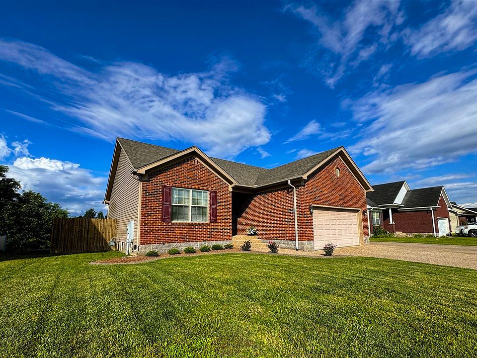 1st image of 226 Crooked Oak Ct