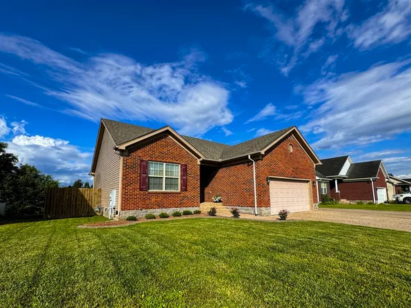 226 Crooked Oak Ct, Shepherdsville, KY 40165