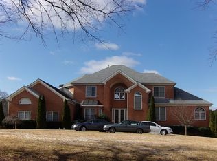 1475 Doe Valley Dr, Lithonia, GA 30058