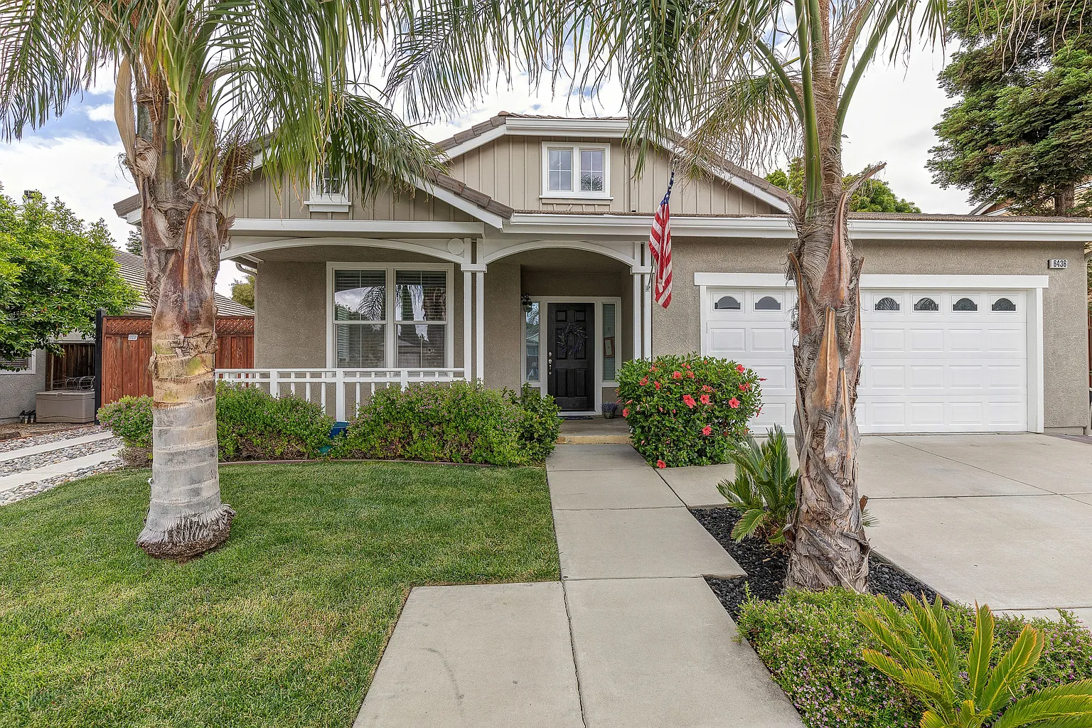 6436 Altamar Cir photo 1