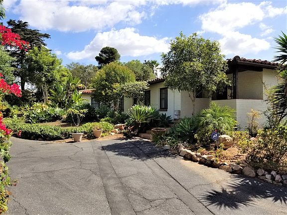 2nd image of 2068 Alta Vista Dr