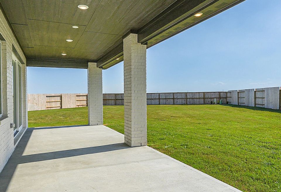 Homesite 5204 outdoor living