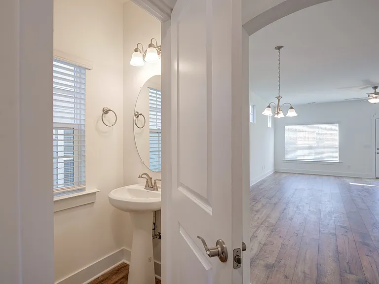3037 Orangery Dr — Photo 9