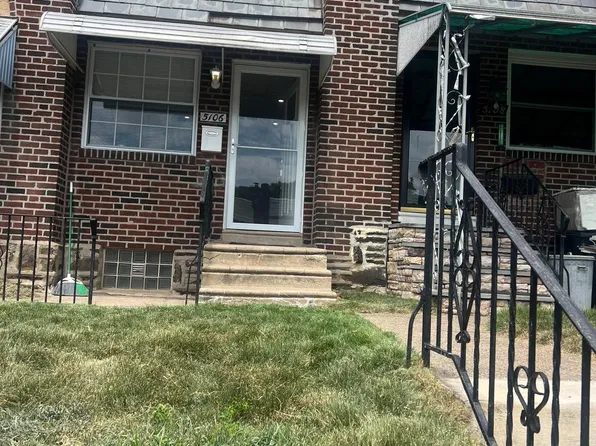 5106 Walker St, Philadelphia, PA 19124