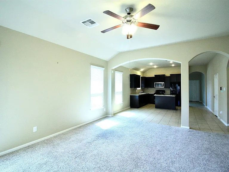 25311 Saddlebrook Ranch Dr — Photo 11