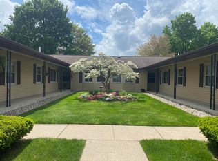 7378 Grove Dr #84, Jenison, MI 49428