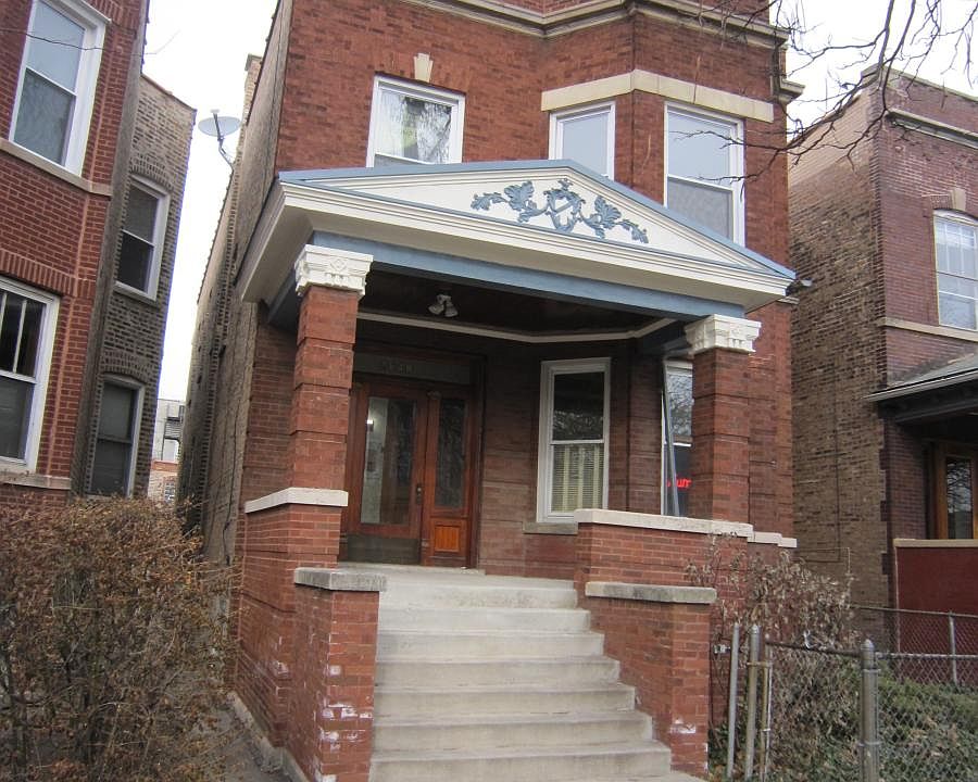 1st image of 2848 W Dickens Ave