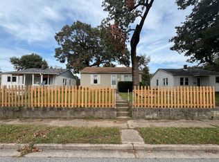 4152 Park Ave, Lake Station, IN 46405
