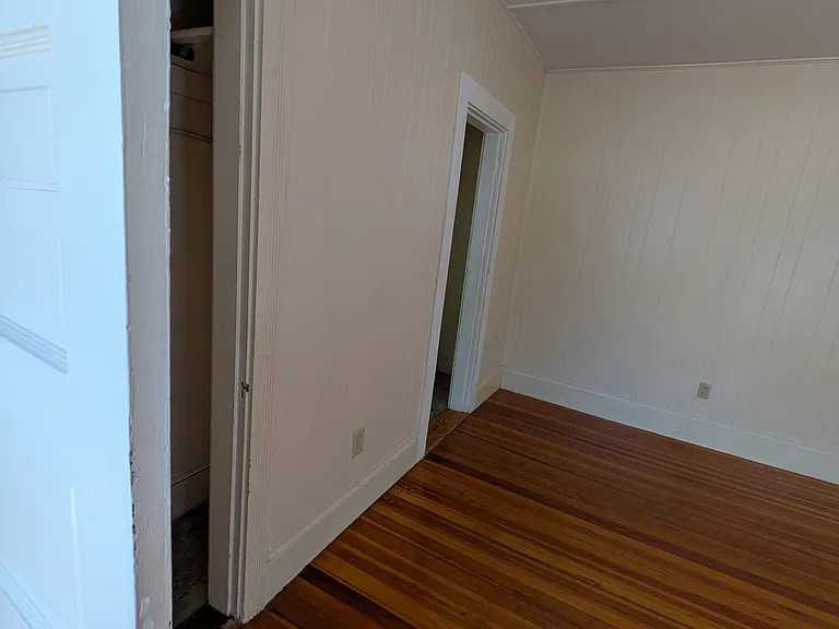 148 Main St #4 — Photo 4