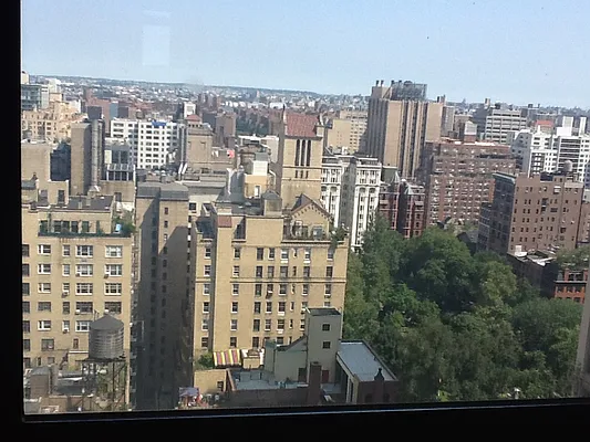 Rented by 280 Park Avenue South Realty | media 10