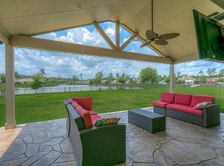 9223 E Lakeside Dr, Magnolia, TX 77354