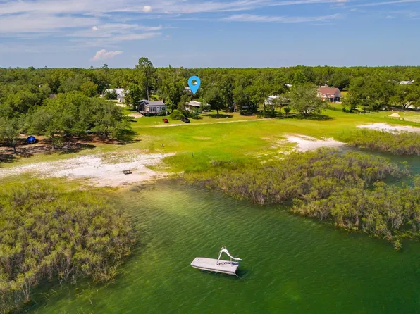 1015 John Walker Dr, Southport, FL 32409