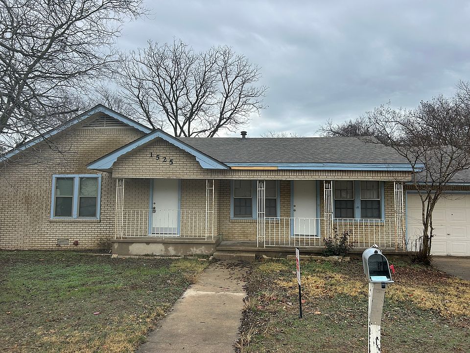 1st image of 1525 Harley Dr