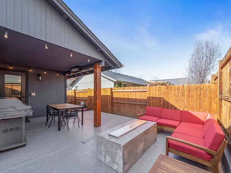 20577 Prospector Loop — Photo 25