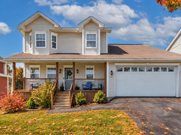 110 Sawmill Cres, Middle Sackville, NS B4E 3M6
