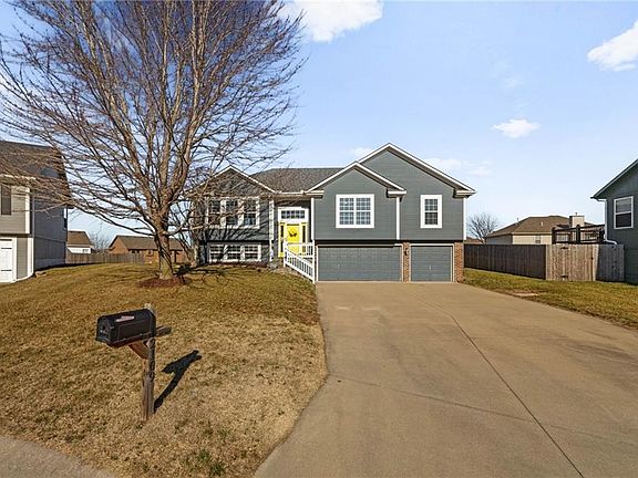 2nd image of 2109 NW Sweetgum Ct