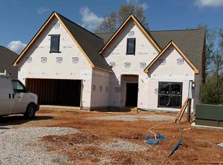 56 Foster Dr, Florence, AL 35633