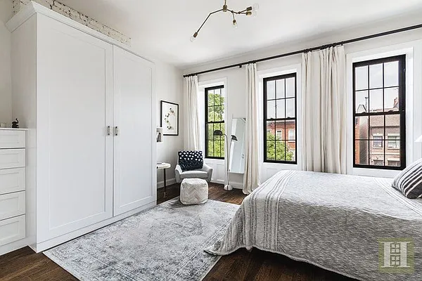 Rented by Halstead Real Estate | media 14