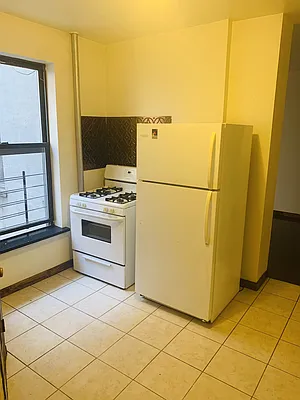 Rented by Master Key Realty And Associates LLC | media 17