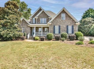 4 Rosefield Ct, Fountain Inn, SC 29644