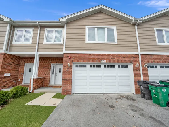 7235 W 71st St #4, Bridgeview, IL 60455