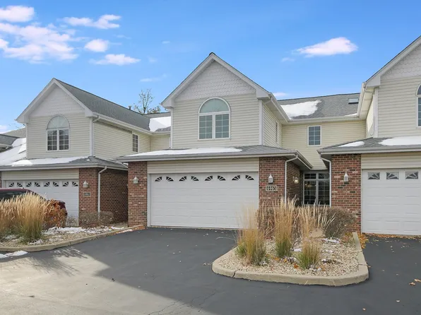 6963 Margaret Courtyard, Tinley Park, IL 60477