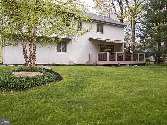 4th image of 113 Birch Dr