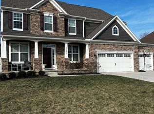 10446 Rosalee Ln, Strongsville, OH 44136