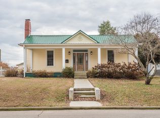 1009 Monroe St, Sweetwater, TN 37874