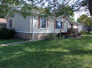 1911 S 18th St, Centerville, IA 52544