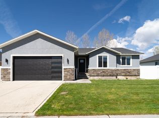 3533 Ridgecrest Dr, Elko, NV 89801