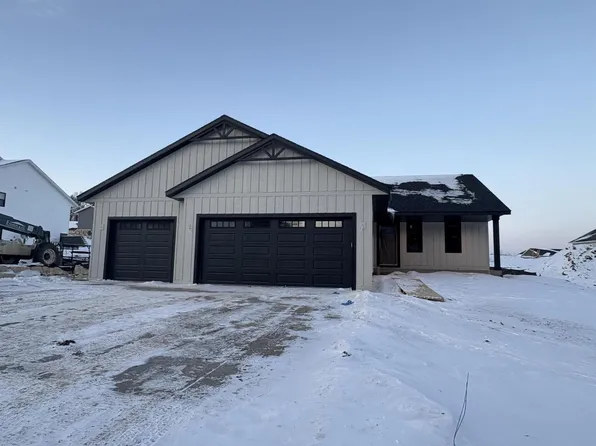 255 Heinig WAY, Holmen, WI 54636