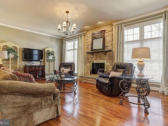 4th image of 3333 Velvet Valley Dr