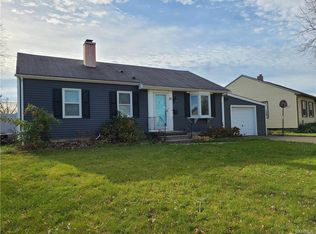27 Harvington Rd, Tonawanda, NY 14150