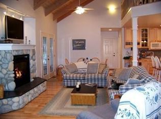 916 Woodside Ln, Langley, WA 98260