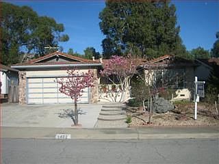 1st image of 1398 N Hillview Dr