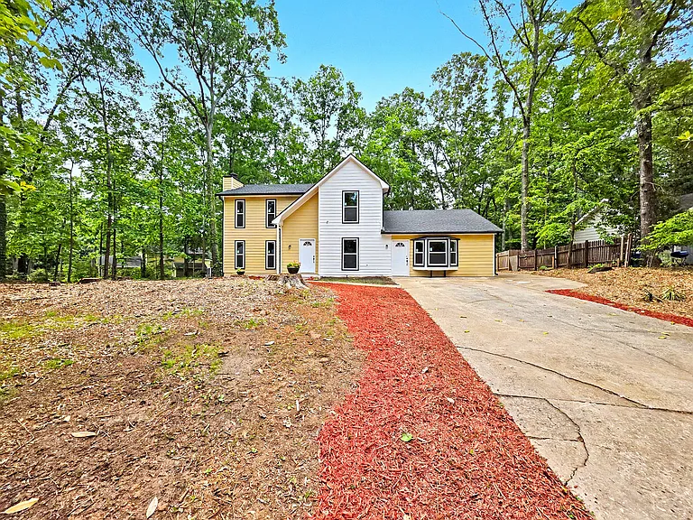 Whitfield Dr — Photo 1