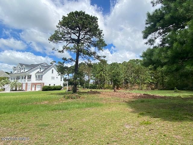 1st image of 2580 St James Drive SE