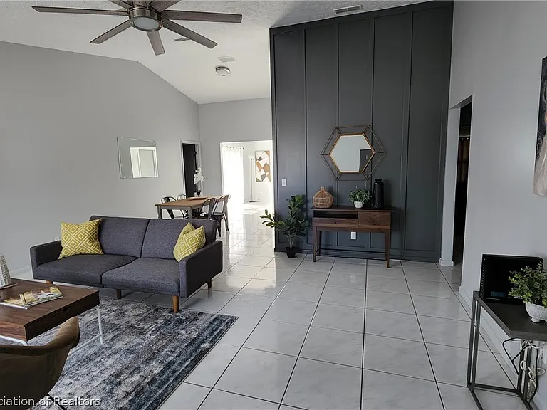 4428 Mercado Dr — Photo 3