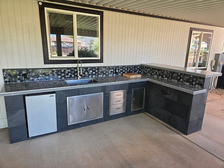 264 N 100 W — Photo 41