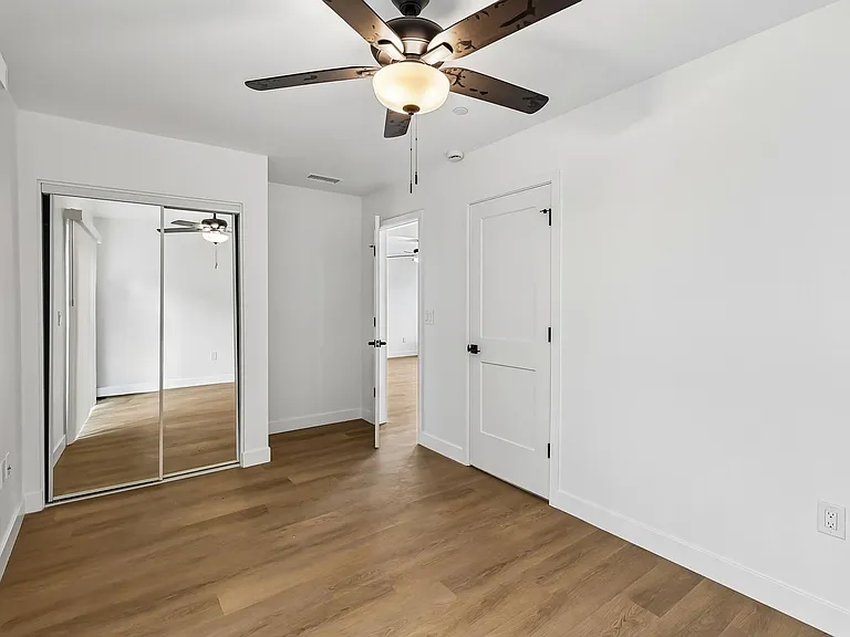 Salt + Sea - Luxury Coastal Apartments near Carlsbad Village — Photo 24