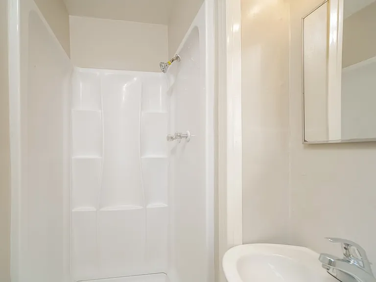 4346 Tufts Ave — Photo 15